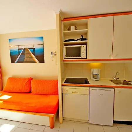 Cap Esterel Vacances, Centre B1, Studio Cabine 5 Pers. Ref. 302la Apartamento Saint-Raphaël